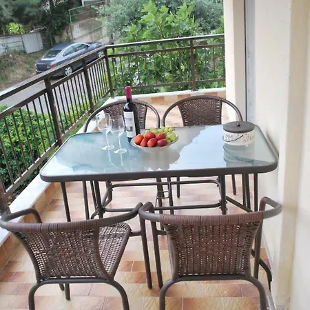 Cornelia Apartmán *